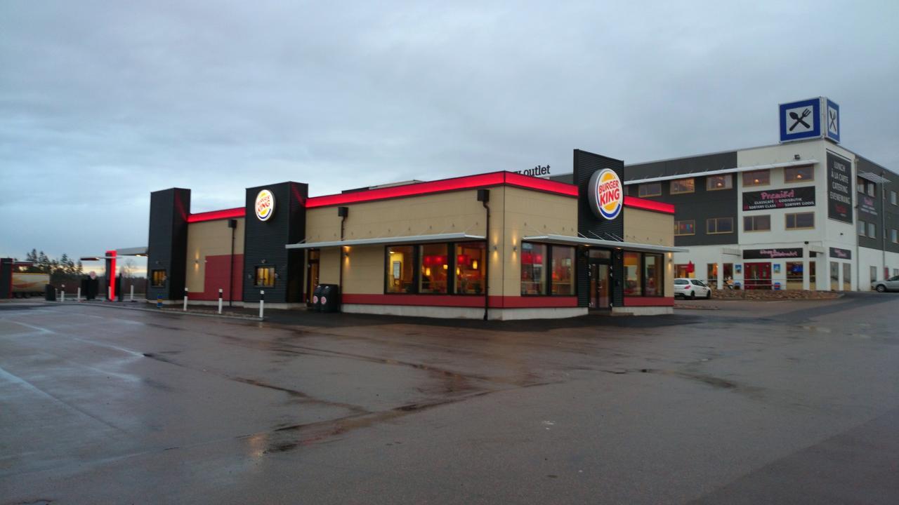 Trestads Restaurang Hotell&Pensionat Vänersborg Exteriér fotografie