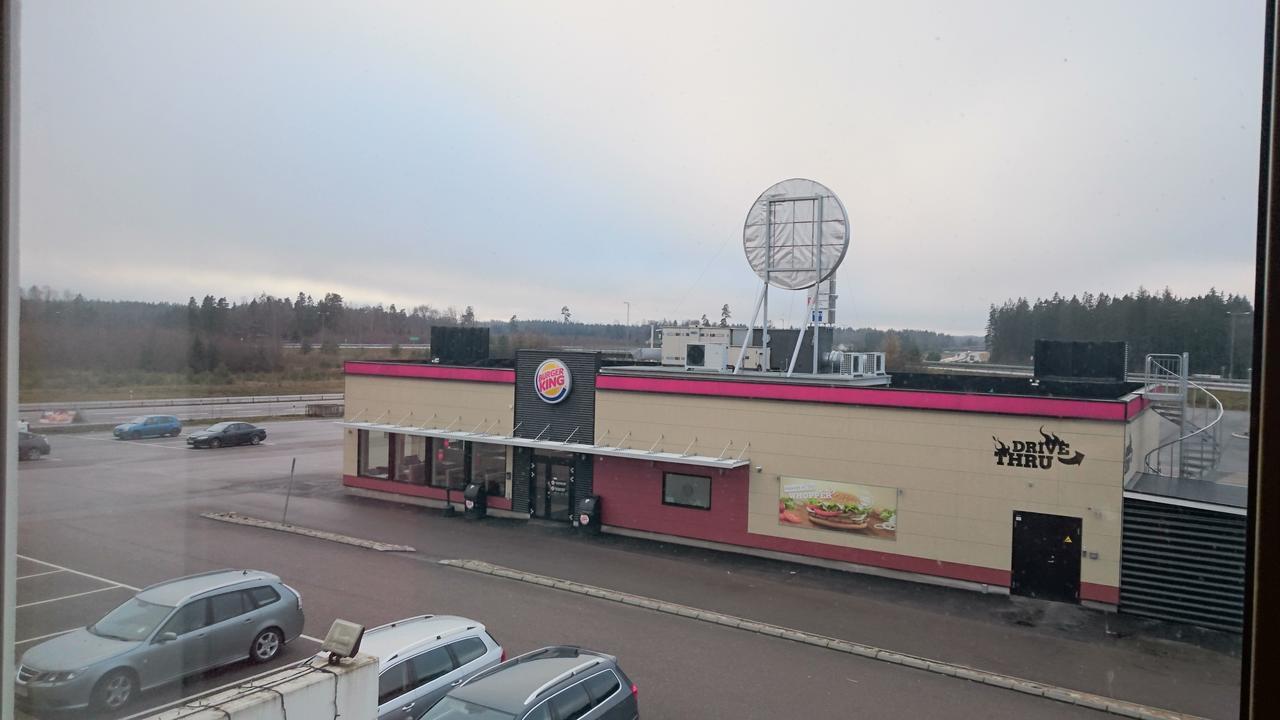 Trestads Restaurang Hotell&Pensionat Vänersborg Exteriér fotografie